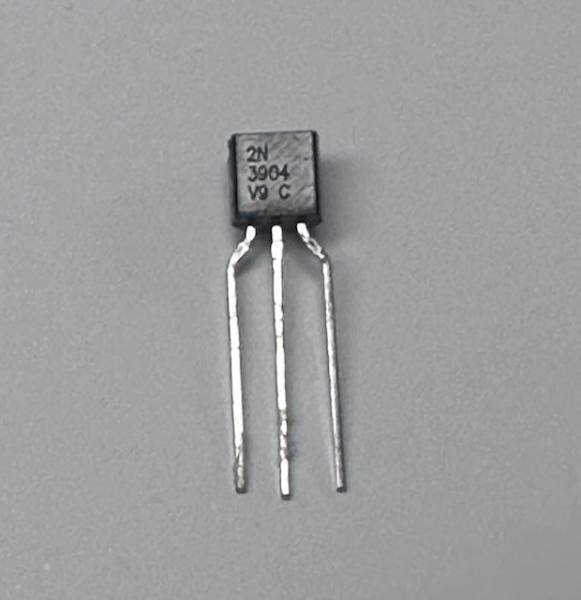 Standard 2N3904 To92 Transistor NPN